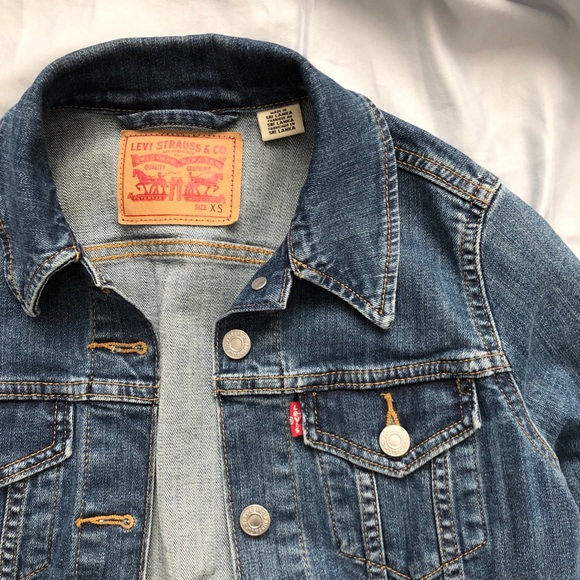 classic xs levi’s denim trucker jean jacket - Picture 5 of 8